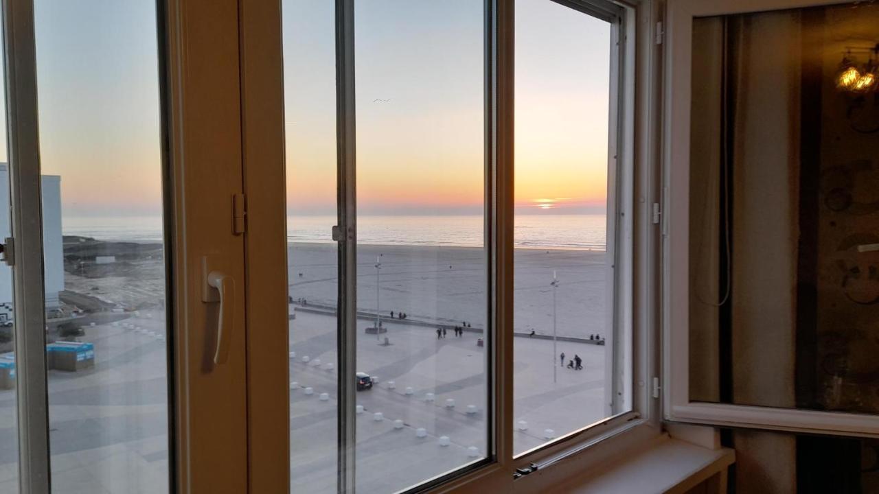 Berck: Front De Mer Avec Vue Sur La Plage Eksteriør billede